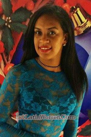 172002 - Angela Age: 30 - Dominican Republic