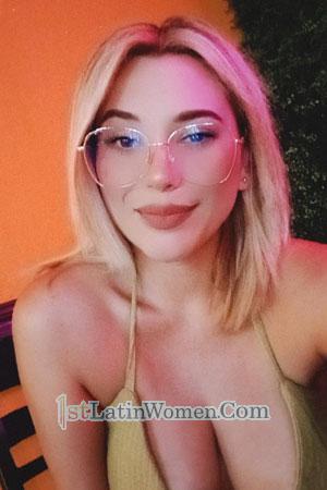 208850 - Gina Age: 32 - Costa Rica