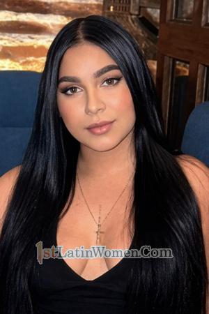 227132 - Maybelline Age: 23 - Colombia